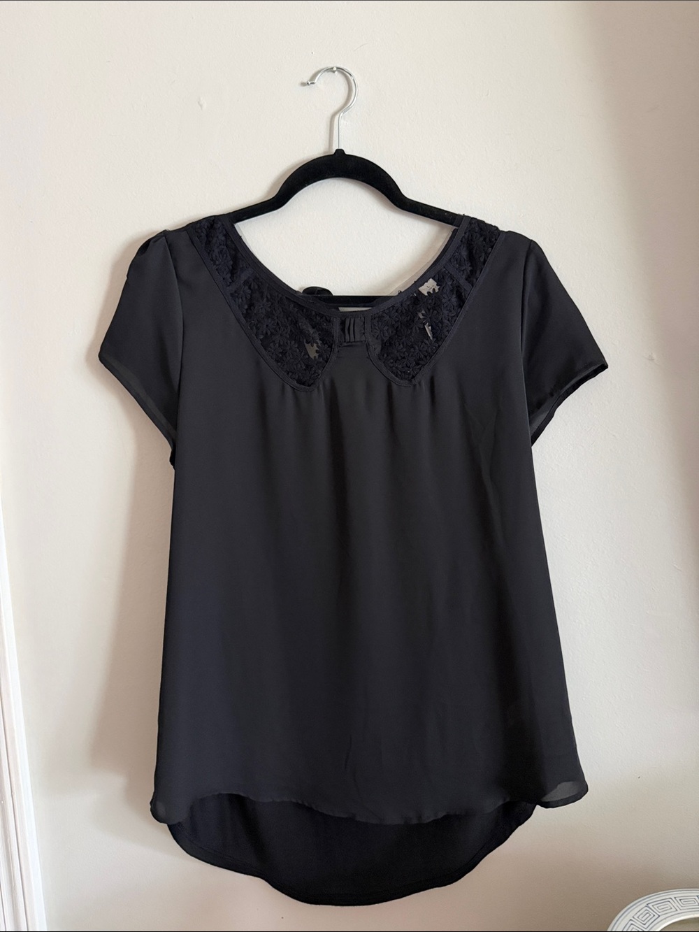LC Lauren Conrad Black Lace-Collar Short Sleeve Blouse